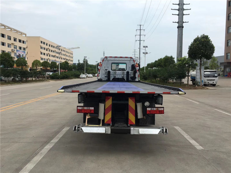 東風(fēng)D9 8噸平板清障車