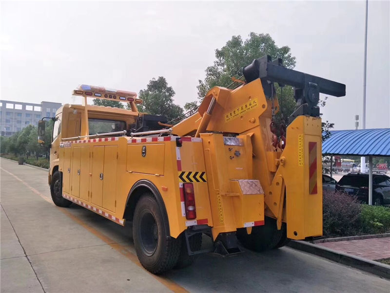 東風(fēng)天錦一拖一清障車（10噸）