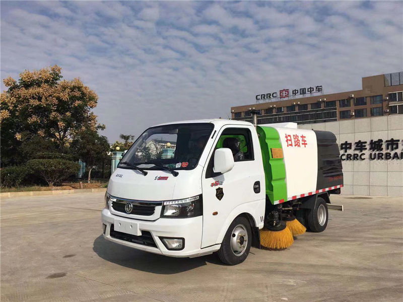 東風(fēng)掃路車（2噸藍(lán)牌）