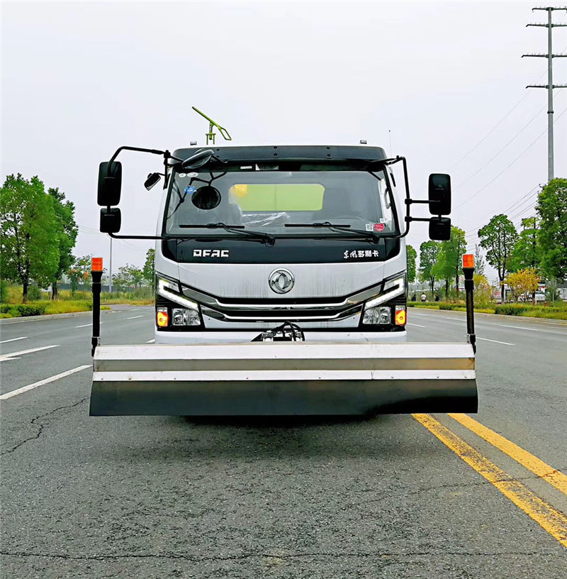 東風(fēng)多利卡高壓清洗車（6-8噸）